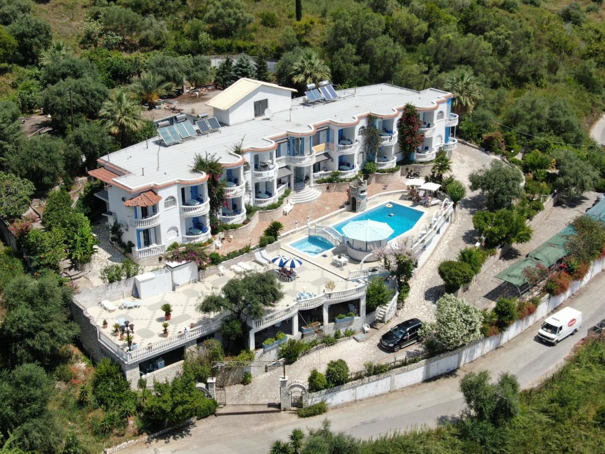 Dolphin Apartments 2 Parga Bagian luar foto